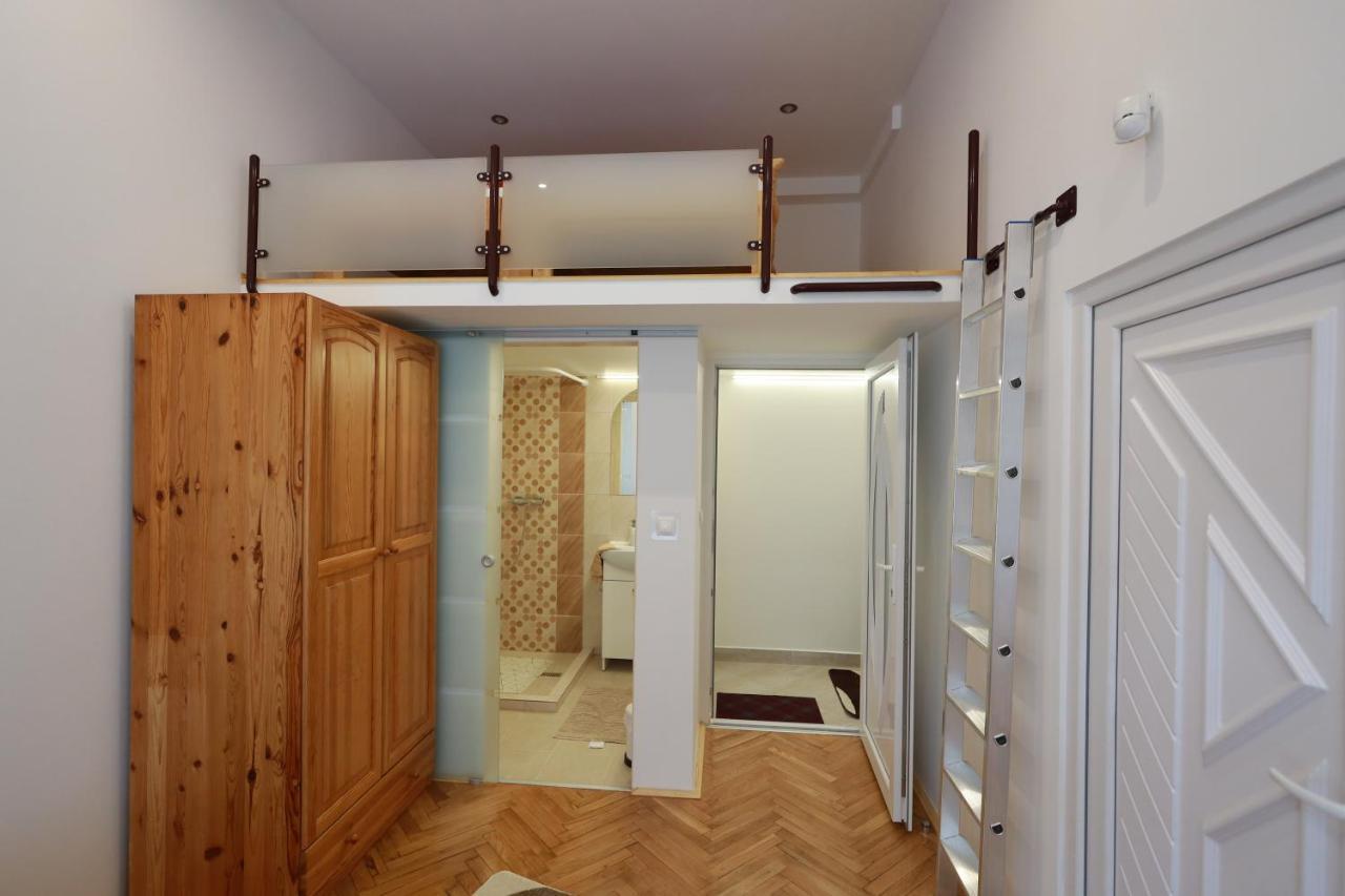 Apartment Vito *